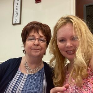 Meet your Posher, Christy